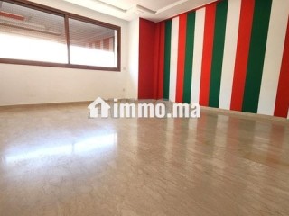 Bureau 3 pièces 85m2 4ème étage Maarif - Bureau à louer - Casablanca