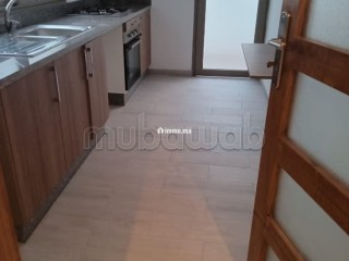 Location d'un appartement meublé à Wifak. Surface totale 85 m². Et ascenseur - Appartement à louer - Temara