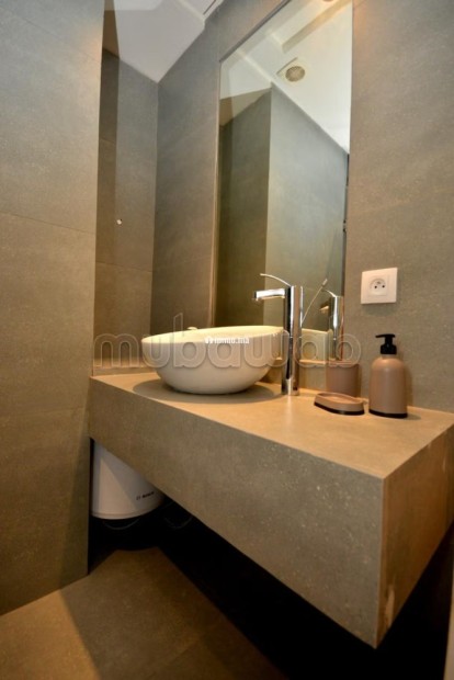 Bel appartement en location à Bourgogne Ouest. 1 chambre. Meublé - Location Immobilier - Casablanca - photo 8