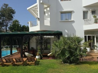 Villa jumelée d’exception en résidence fermée et sécurisée – 808 m² de terrain, 532 m² habitable - Villa à vendre - Casablanca