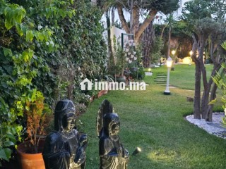 Villa jumelée d’exception en résidence fermée et sécurisée – 808 m² de terrain, 532 m² habitable - Villa à vendre - Casablanca