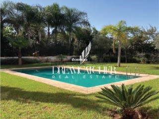 Location d'un appartement à Ville Verte. Surface totale 500 m². Meublé - Appartement à louer - Bouskoura