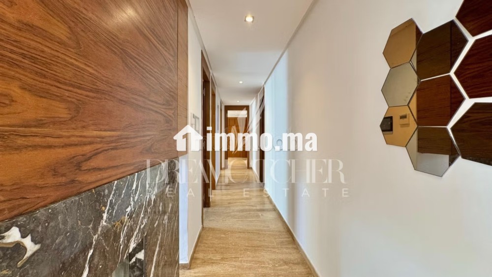 Superbe appartement à louer à Dar Bouazza. 3 chambres. Antenne parabolique, résidence sécurisée - Location Immobilier - Dar Bouazza - photo 4