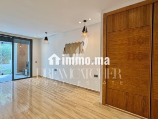 Superbe appartement à louer à Dar Bouazza. 3 chambres. Antenne parabolique, résidence sécurisée - Appartement à louer - Dar Bouazza