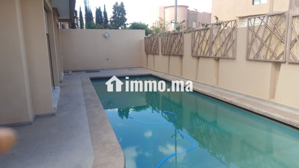 Villa contemporaine semi meublé à Targa - Location Immobilier - Marrakech - photo 1