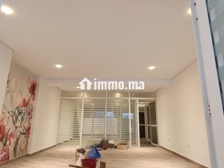 Un local multi usages d'exception - Local commercial à vendre - Casablanca