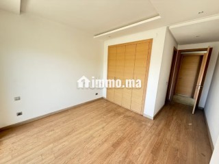 Duplex de haut standing à vendre Hay Riad - Villa à vendre - Rabat