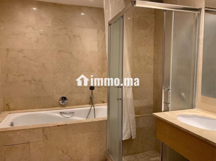 Villa de luxe à la location, 4 chambres à louer - Location Immobilier - Bouskoura - photo 8