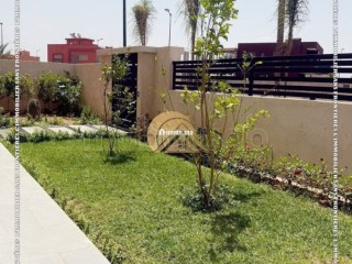 Villa meublée de 400 m² avec VNA et piscine privée à Vendre – Route de Fes km 9 - Villa à vendre - Marrakech