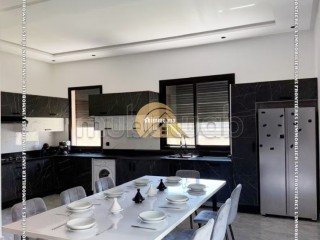 Villa meublée de 400 m² avec VNA et piscine privée à Vendre – Route de Fes km 9 - Villa à vendre - Marrakech