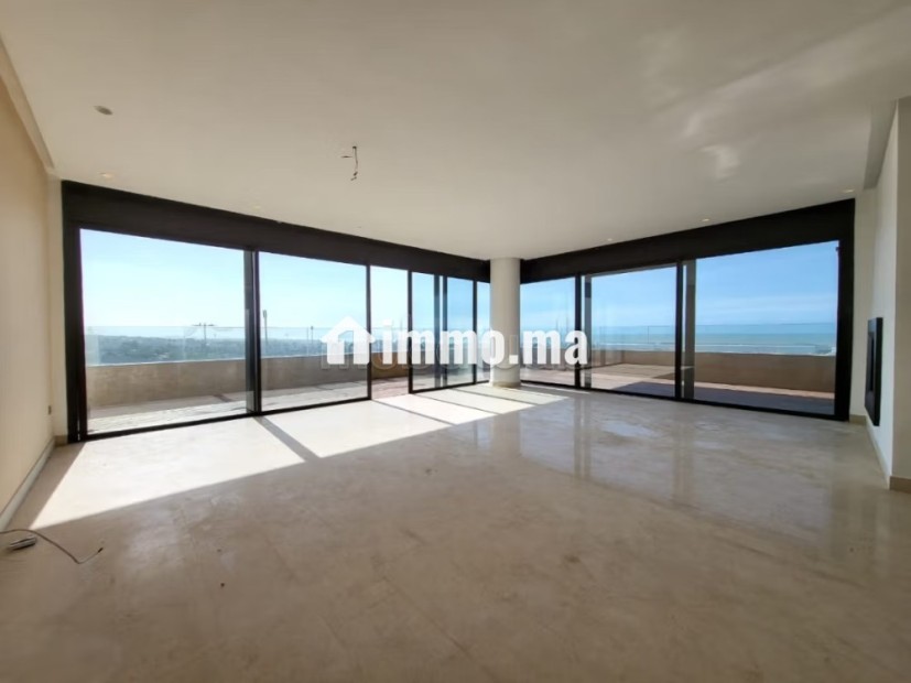 Appartement vide à louer sur Ain Diab - Location Immobilier - Casablanca - photo 1
