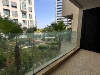 Location d'un appartement à Casablanca Finance City. 3 pièces. Avec ascenseur et espace vert - Appartement à louer - Casablanca