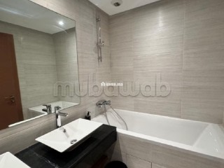 Location d'un appartement à Casablanca Finance City. 3 pièces. Avec ascenseur et espace vert - Appartement à louer - Casablanca