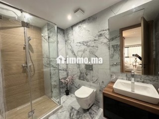 Studio duplex en emplacement prime à Anfa - Appartement à louer - Casablanca
