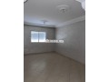 Appartement 2 chambres vide de 145 m² à louer - miniature 8