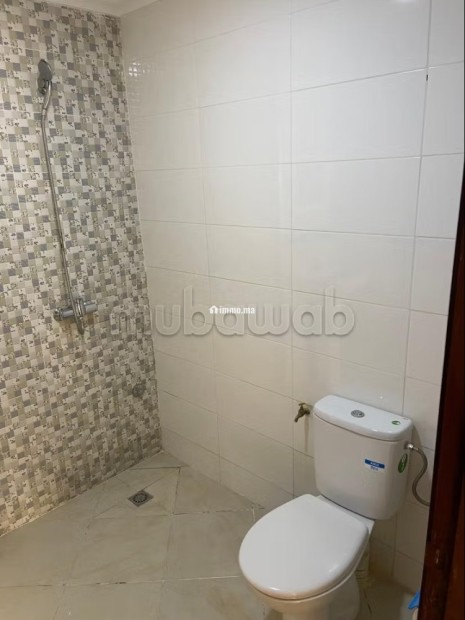 Vente d'un bel appartement à Béni Mellal. 2 belles chambres. Prestation de conciergerie, air conditionné - Vente Immobilier - Beni Mellal - photo 8