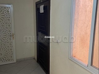 Vente d'un bel appartement à Béni Mellal. 2 belles chambres. Prestation de conciergerie, air conditionné - Appartement à vendre - Beni Mellal