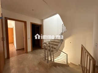 Superbe villa entièrement refaite à neuf - Villa à vendre - Tantan