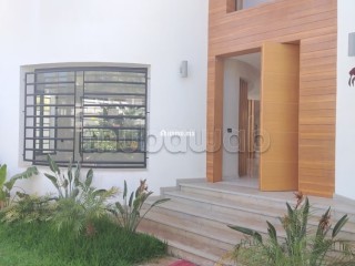 Vente superbe villa à Kénitra Bir Rami - Villa à vendre - Kenitra