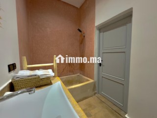 Maison de luxe à louer à Route de Fez. 2 pièces. Résidence avec concierge, climatisation générale - Maison à vendre - Marrakech