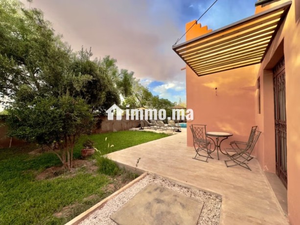 maison-de-luxe-a-louer-a-route-de-fez-2-pieces-residence-avec-concierge-climatisation-generale-big-3