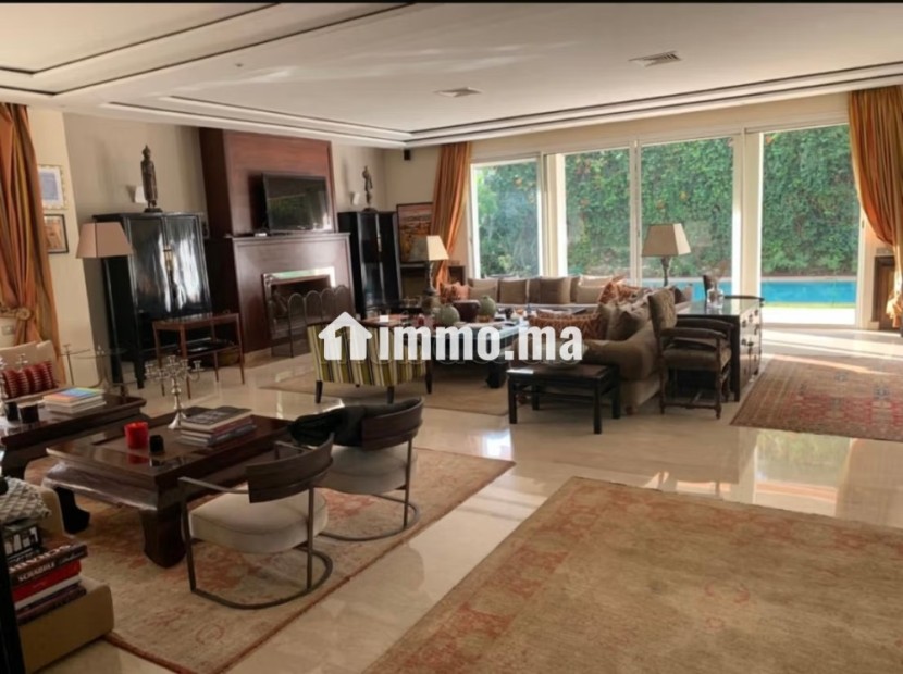 Villa style européen avec piscine - Vente Immobilier - Casablanca - photo 1
