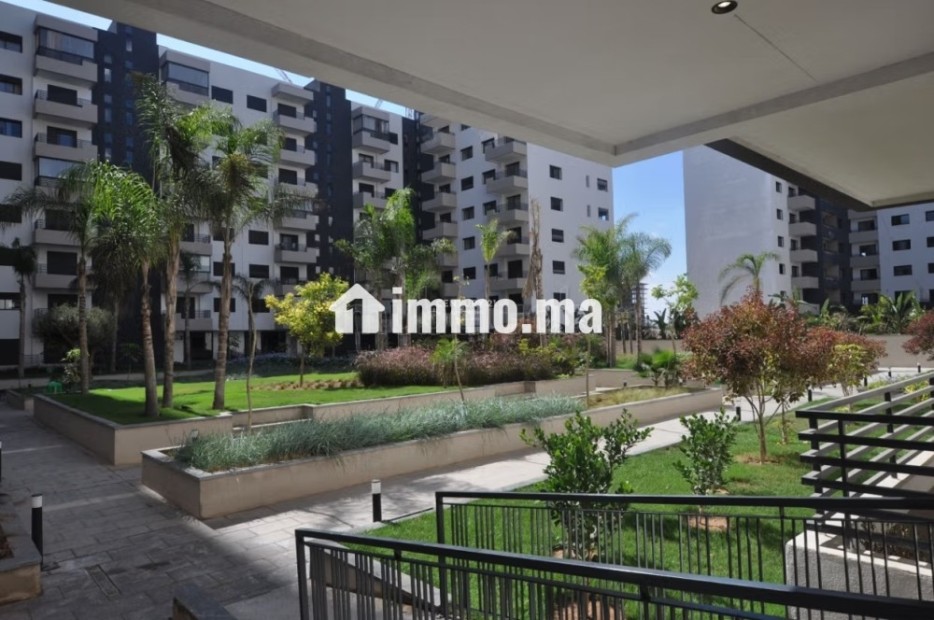 Spacieux Appartement 3 Chambres à louer - Location Immobilier - Autre - photo 1