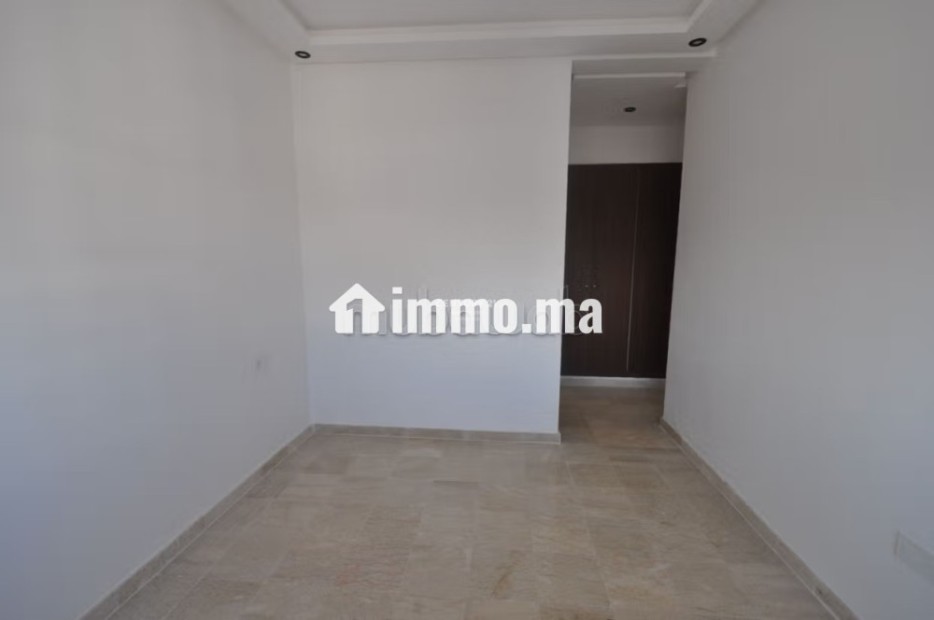 Spacieux Appartement 3 Chambres à louer - Location Immobilier - Autre - photo 4