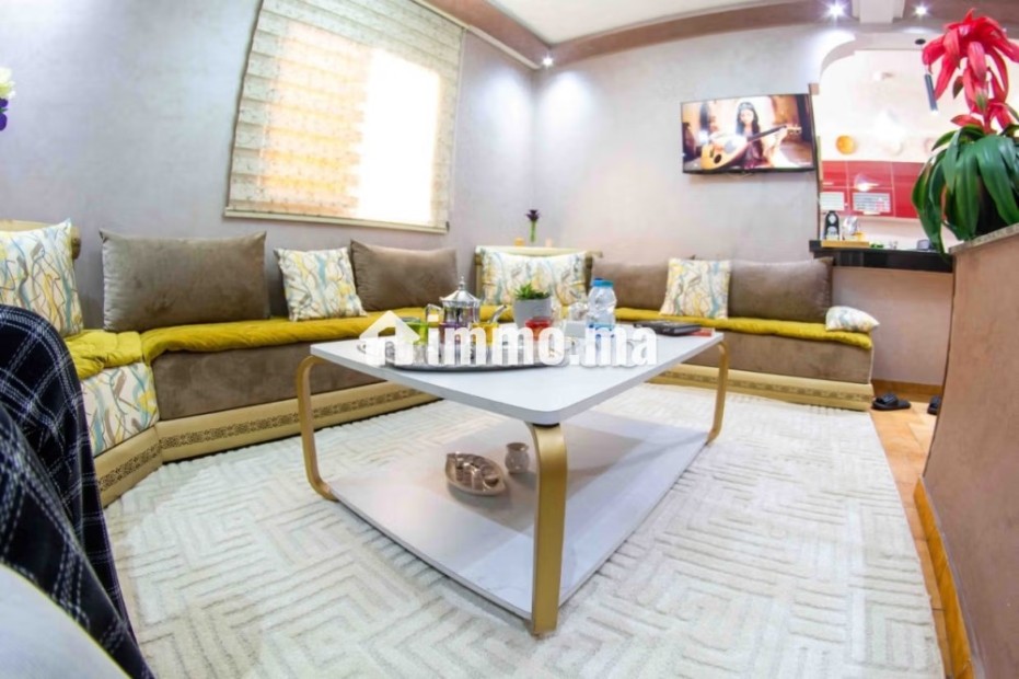 Location d'un appartement à Agdal. Surface totale 85 m². Bien meublé - Location Immobilier - Rabat - photo 2