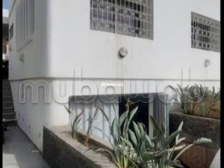 Affaire à saisir a gueliz villa R1 commercial - Villa à vendre - Marrakech