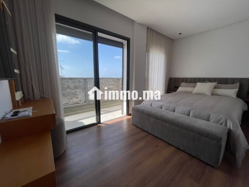 Grand studio meublé sans vis à vis à louer - Location Immobilier - Casablanca - photo 2