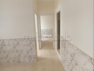 Appartement à vendre à Route Nationale Assilah. 2 chambres agréables. Concierge - Appartement à vendre - Tanger