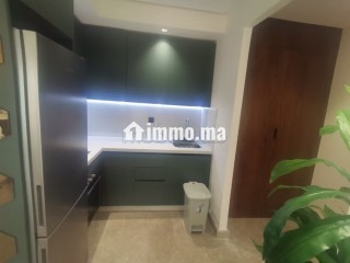Studio neuf joliment meublé 37m2 A Racine - Appartement à louer - Casablanca