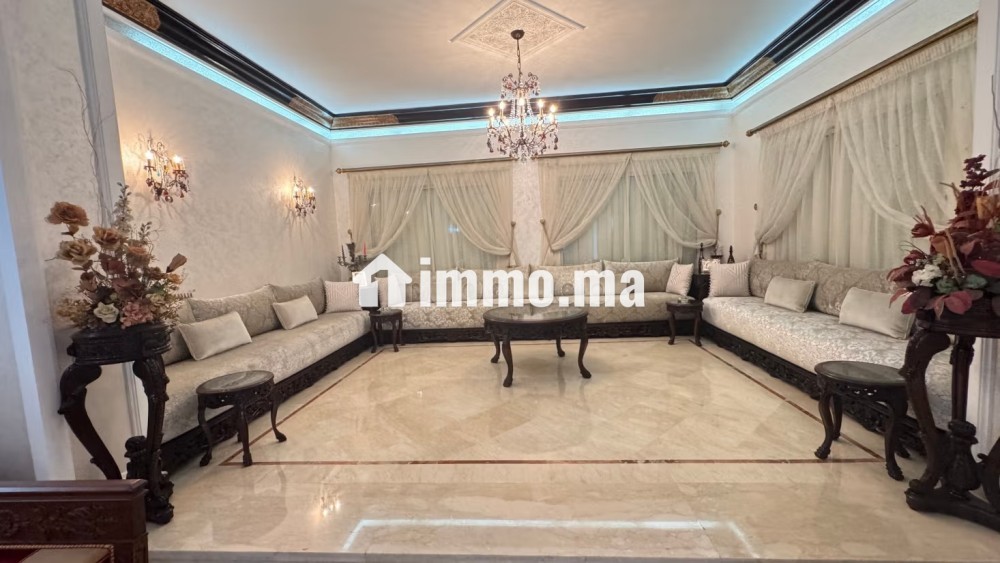 Maison de luxe à vendre dans une résidence a côté de Mosquée Al hamd à Californie. 4 pièces confortables. Jardin et terrasse - Vente Immobilier - Casablanca - photo 6