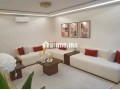 Location saisonnière en Centre ville. Surface totale 99 m². Système de parabole et salon marocain - miniature 3
