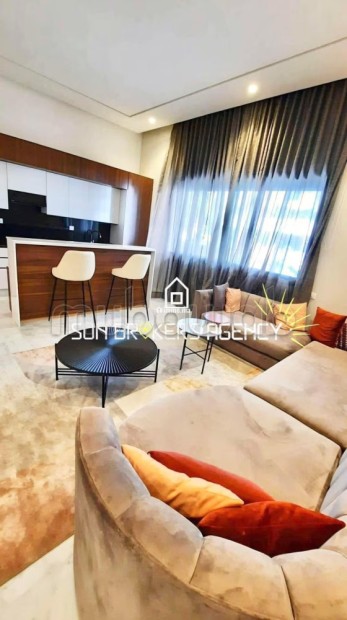 Tres joli studio sur cfc piscine - Location Immobilier - Casablanca - photo 3