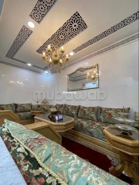 Location d'un appartement à Larache. 2 pièces. Salon Marocain et antenne parabolique - Vente Immobilier - Larache - photo 2