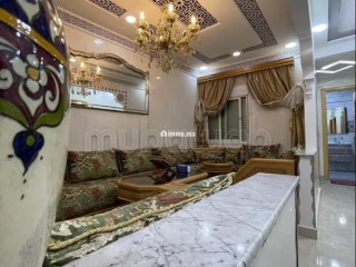 Location d'un appartement à Larache. 2 pièces. Salon Marocain et antenne parabolique - Appartement à vendre - Larache