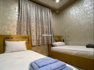 Location d'un appartement à Larache. 2 pièces. Salon Marocain et antenne parabolique - Appartement à vendre - Larache