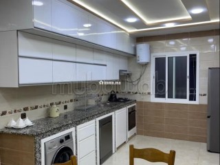 Location d'un appartement à Larache. 2 pièces. Salon Marocain et antenne parabolique - Appartement à vendre - Larache