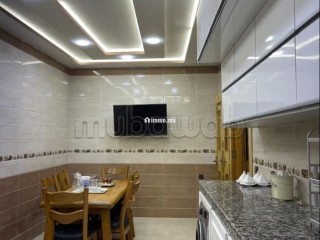 Location d'un appartement à Larache. 2 pièces. Salon Marocain et antenne parabolique - Appartement à vendre - Larache