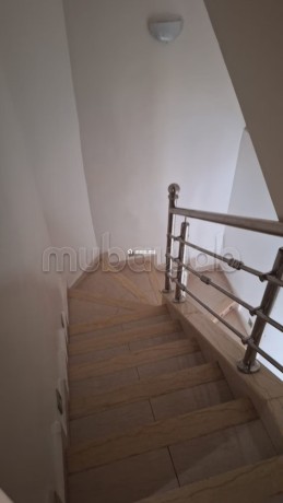 vente-maison-a-azzouzia-7-grandes-pieces-vue-sur-les-montagnes-chauffage-central-big-11