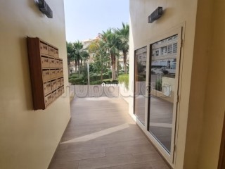 Location d'un appartement à Hay Massira. Surface de 96 m². Avec ascenseur et espace vert - Appartement à louer - Agadir
