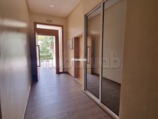 Location d'un appartement à Hay Massira. Surface de 96 m². Avec ascenseur et espace vert - Appartement à louer - Agadir