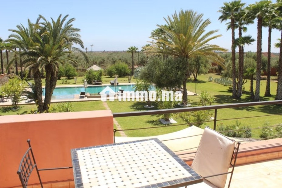 Grande villa édifié sur un luxuriant jardin arboré - Location Immobilier - Marrakech - photo 4