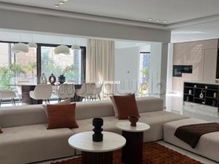 Appart élégant 3 chambres Racine - Appartement à louer - Casablanca