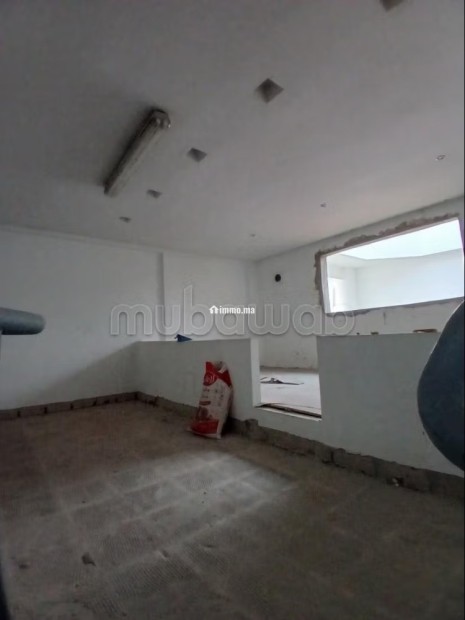 Bd Abd Ben kadour Rnd point des sports boutique R1 50m2 à louer - Location Immobilier - Casablanca - photo 6