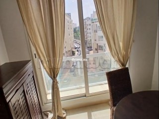 Racine Massira Très beau salon 1ch meublé 75m2 balcon haut standing - Appartement à louer - Casablanca