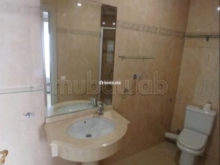 Racine Massira Très beau salon 1ch meublé 75m2 balcon haut standing - Appartement à louer - Casablanca