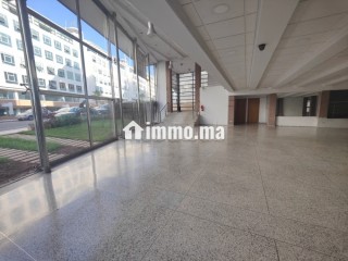 Bureaux en location à Sidi Maarouf.
Superficie 360 m² - Bureau à louer - Casablanca